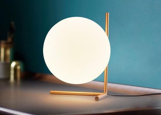 lâmpadas de vidro de 60W Max Ball Lampshape Dia 18cm Nightstand para o quarto