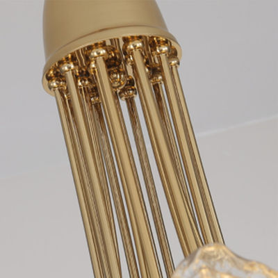 O ouro do ferro ordenha o pendente de suspensão moderno de vidro branco ilumina a fonte G9 luminosa