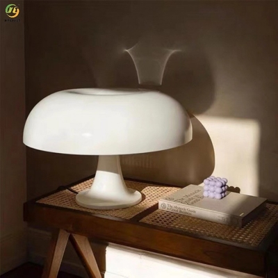 Lâmpada do policarbonato dinamarquês clássico da lâmpada do cogumelo branca/do orangeBedroom 320mm cabeceira