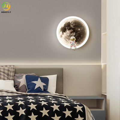 Lâmpada de cabeceira criativa de Wall Lamp Bedroom do astronauta da lua dos desenhos animados para o corredor do fundo da tevê