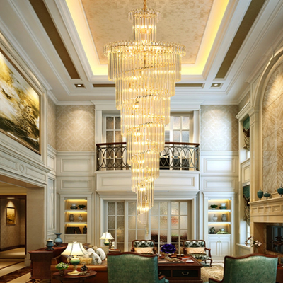 Ouro luxuoso Crystal Chandelier Dia moderno da escadaria do hotel 450cm